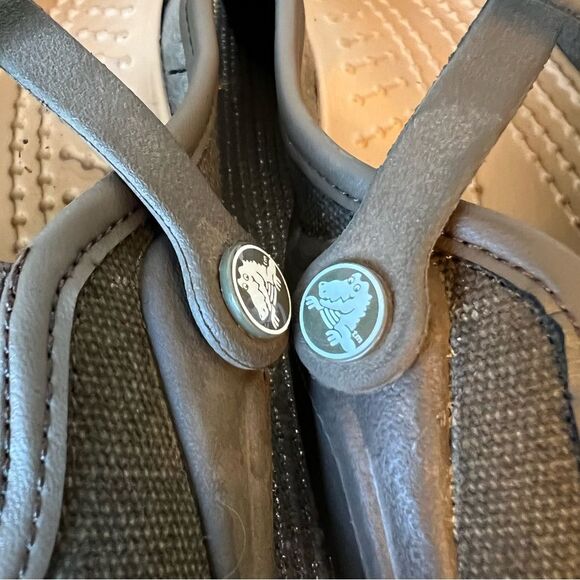 CROCS CELESTE Mary Jane Size 7 Brown Criss Cross Strap Mary Jane Slip On Shoes - Picture 13 of 14